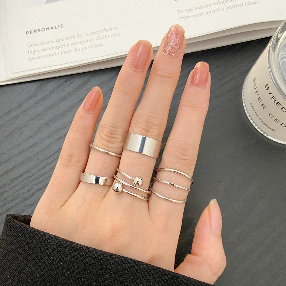 Fashion Jewelry Rings Set Hot Selling Metal Hollow Round Opening Women Finger Ring for Girl Lady Party Wedding Gifts